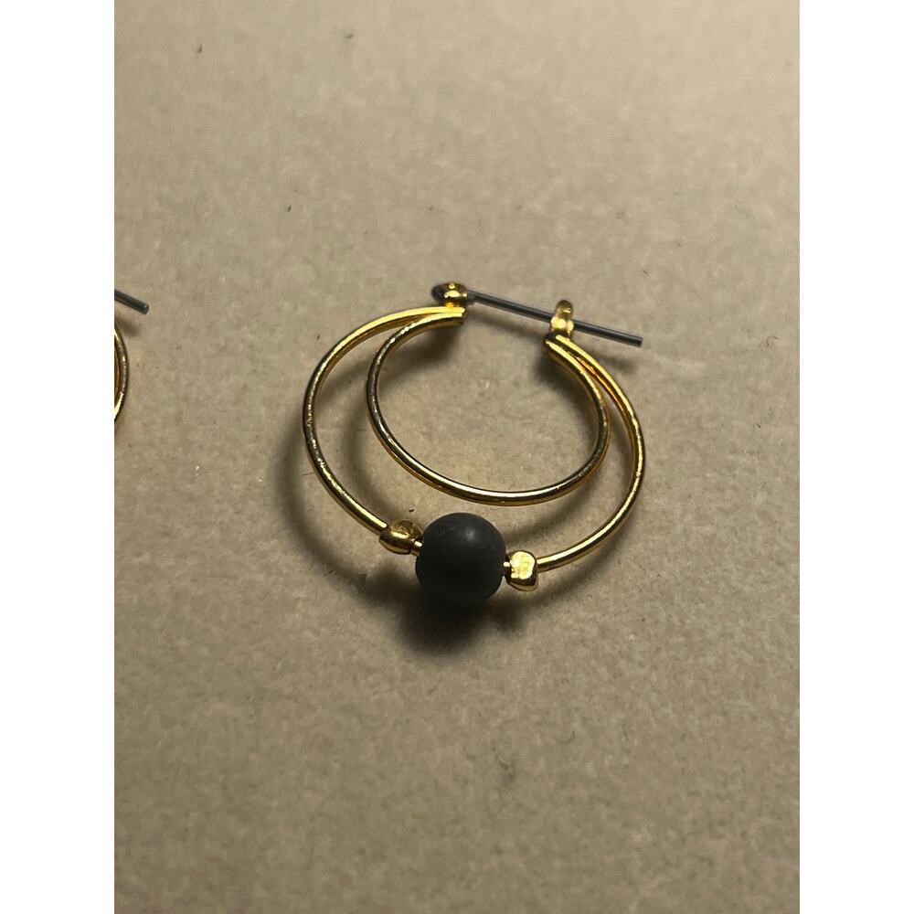 Modernist Gold Tone Double Hoop Dangle Earrings – Matte Black Bead Hoops - Picture 3 of 7